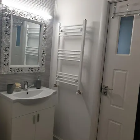 Apartament La Mare * Нэводари