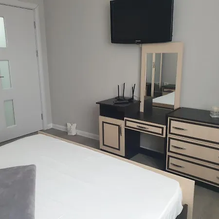 Apartament La Mare Апартаменты Нэводари